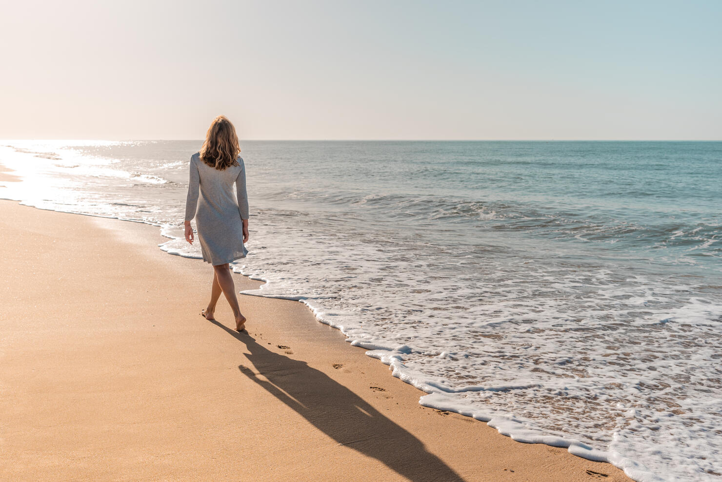 Beach Walks: Discover the Joy of Walking Along the Shore | Wavecrea