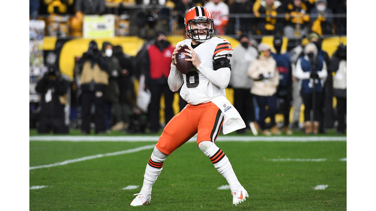 Cleveland Browns v Pittsburgh Steelers