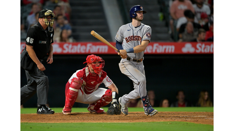 Houston Astros v Los Angeles Angels