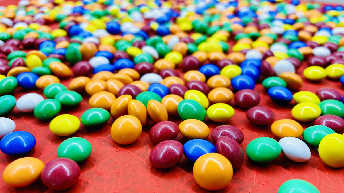 Lawsuit Skittles Are “Unsafe To Eat”?? 93.7 NOW