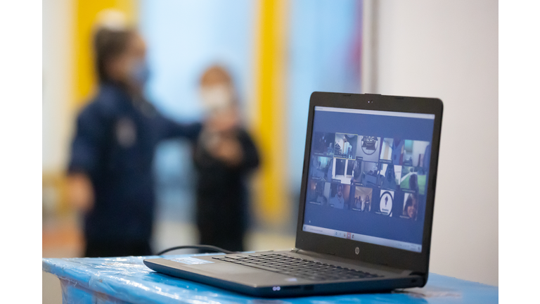 Students Return to In Person Classes in Mexico