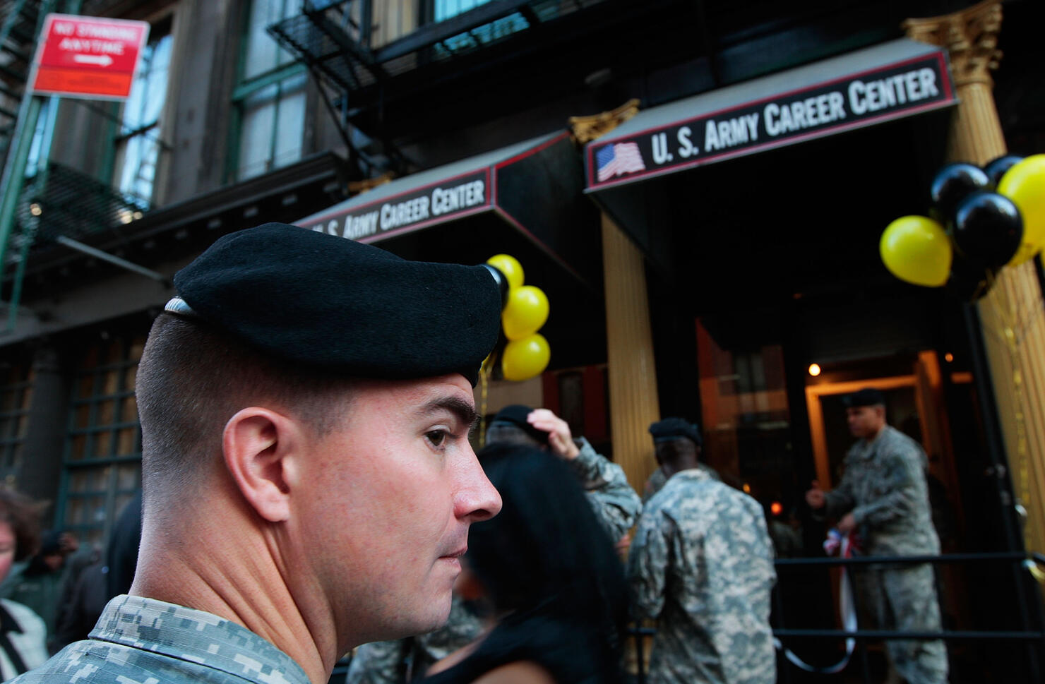 Military Opens Recruiting Station Near Ground Zero In New York