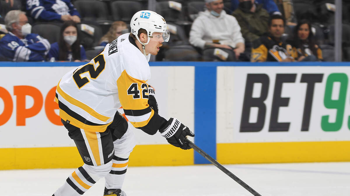 Penguins Re-Sign Kasperi Kapanen to 2-Year Contract Extension - BVM Sports