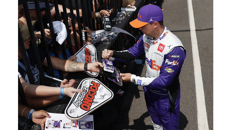 NASCAR Cup Series M&M's Fan Appreciation 400