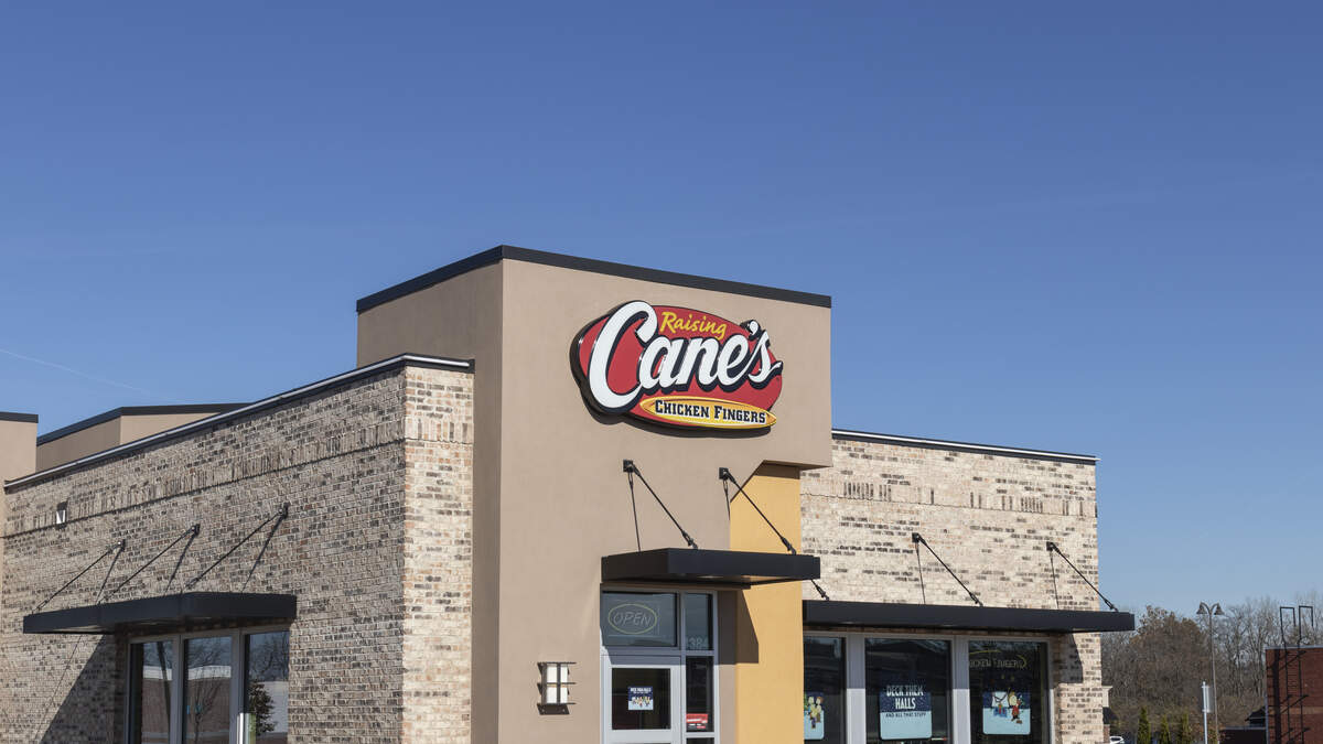 Raising Cane's Restaurant set to open in Nashville, Lower Broadway