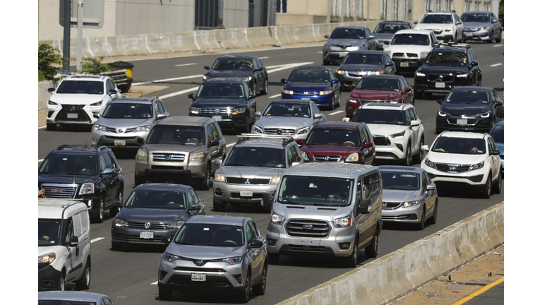 July 4th Holiday Weekend Expected To Draw Record Numbers Of Travellers To The Highways