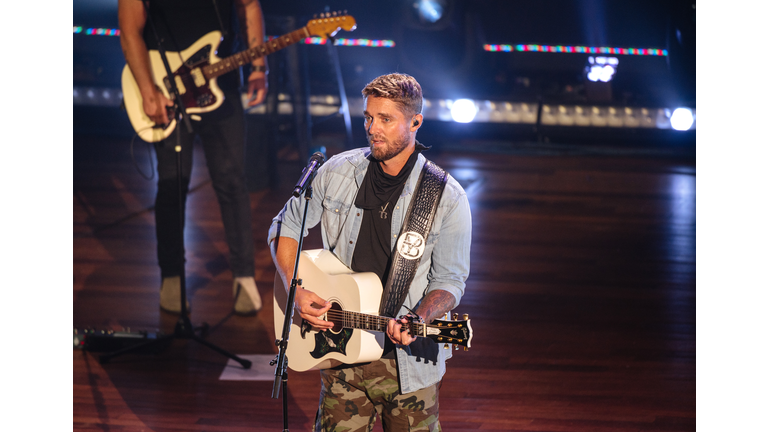 Live At The Ryman Livestream Experience Featuring Brett Young