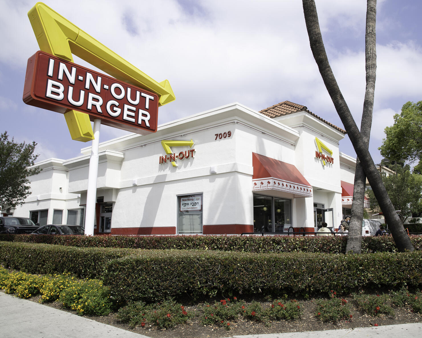 IN-N-OUT BURGER