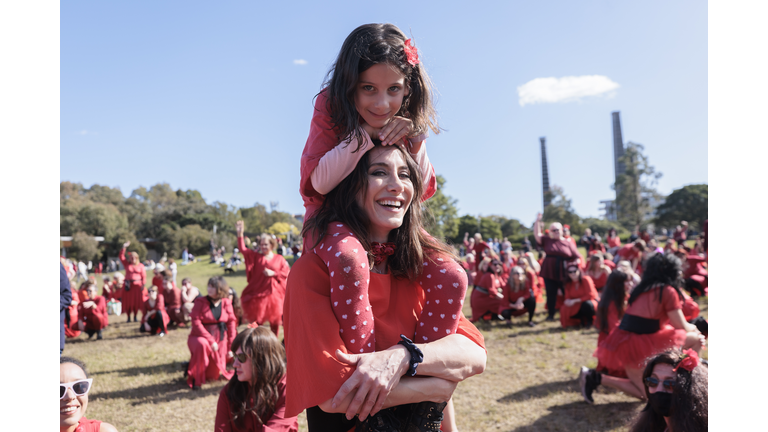 Kate Bush Fans Gather Around Australia To Celebrate The Most Wuthering Heights Day Ever