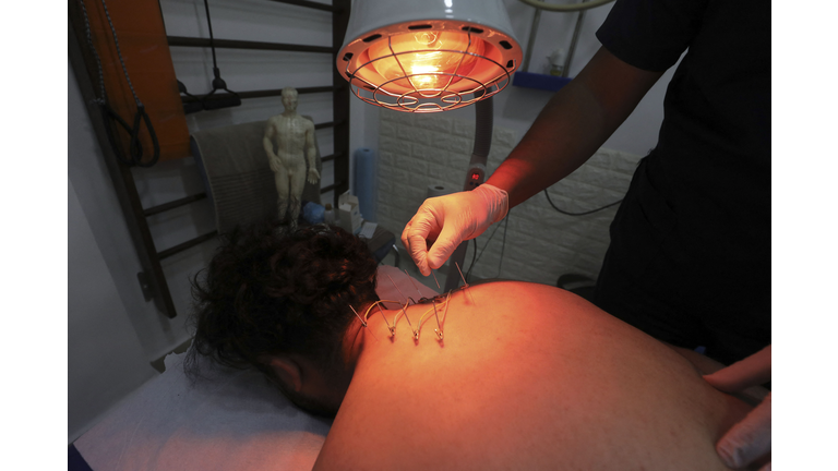 PALESTINIAN-HEALTH-PHYSIOTHERAPY