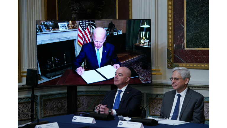 US-POLITICS-ABORTION-BIDEN