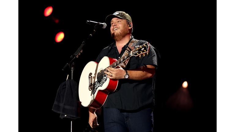 CMA Fest 2022 - Day 3