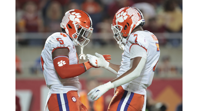 Cheez-It Bowl - Clemson v Iowa State