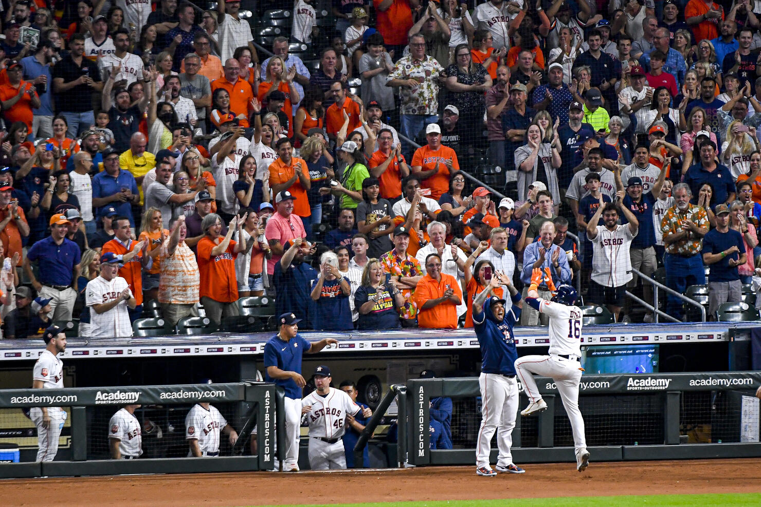 Astros Top Rangers In Series Opener | iHeart