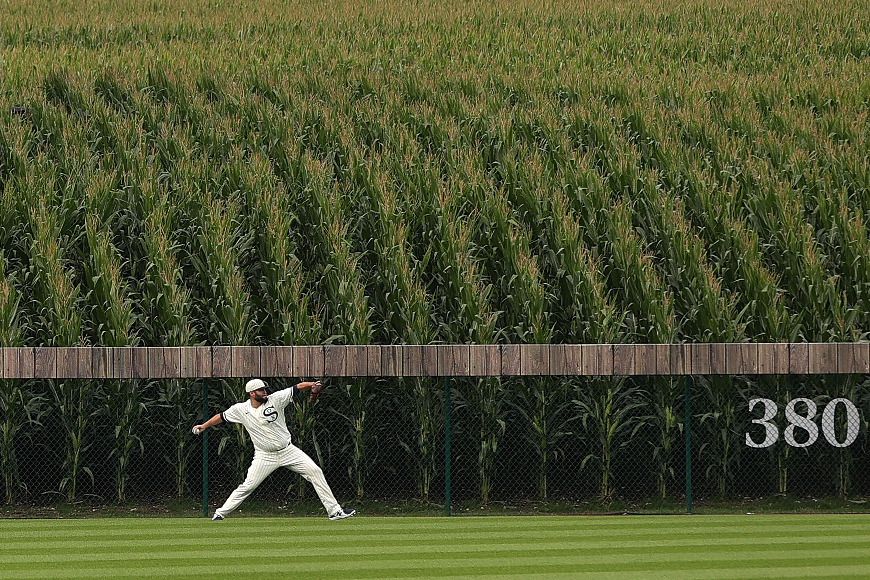 There Will Not Be a Field of Dreams Game in 2023 - Bleacher Nation