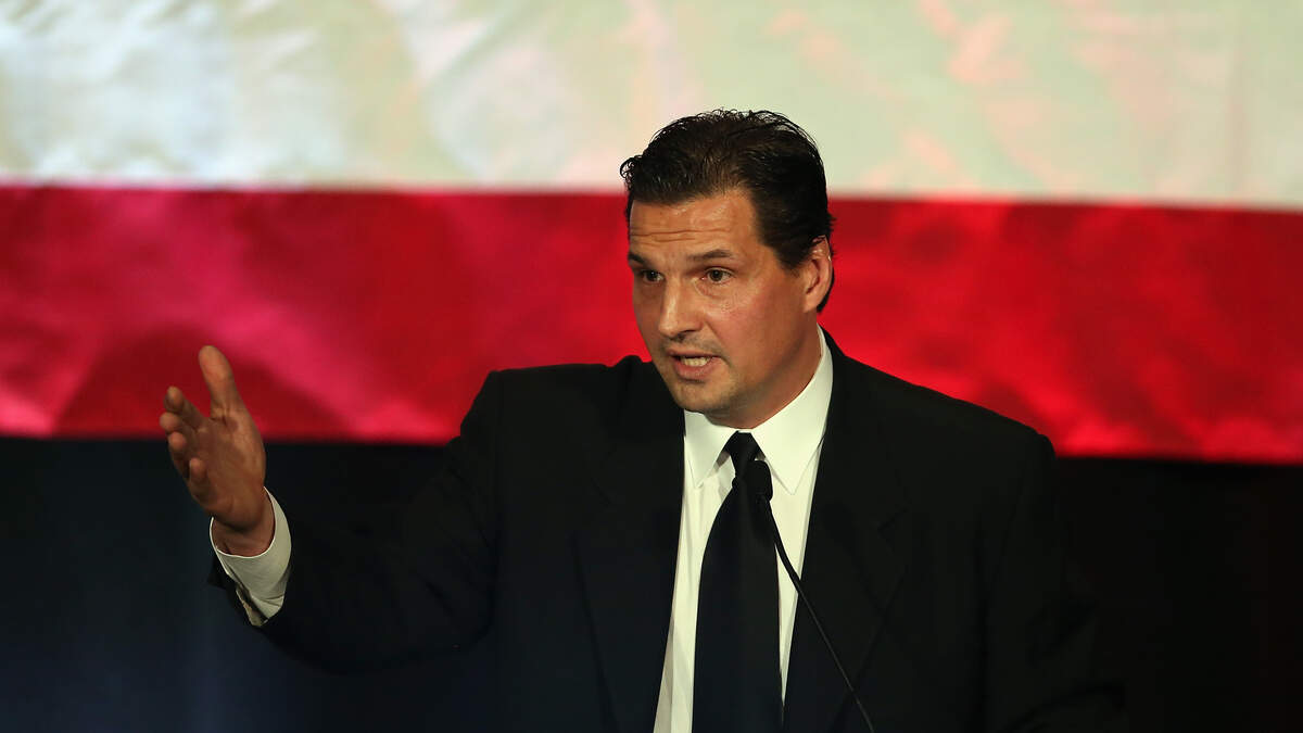 Player-turn-analyst Eddie Olczyk joining Kraken broadcast team