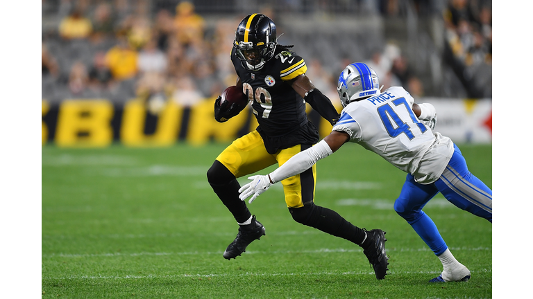 Detroit Lions v Pittsburgh Steelers