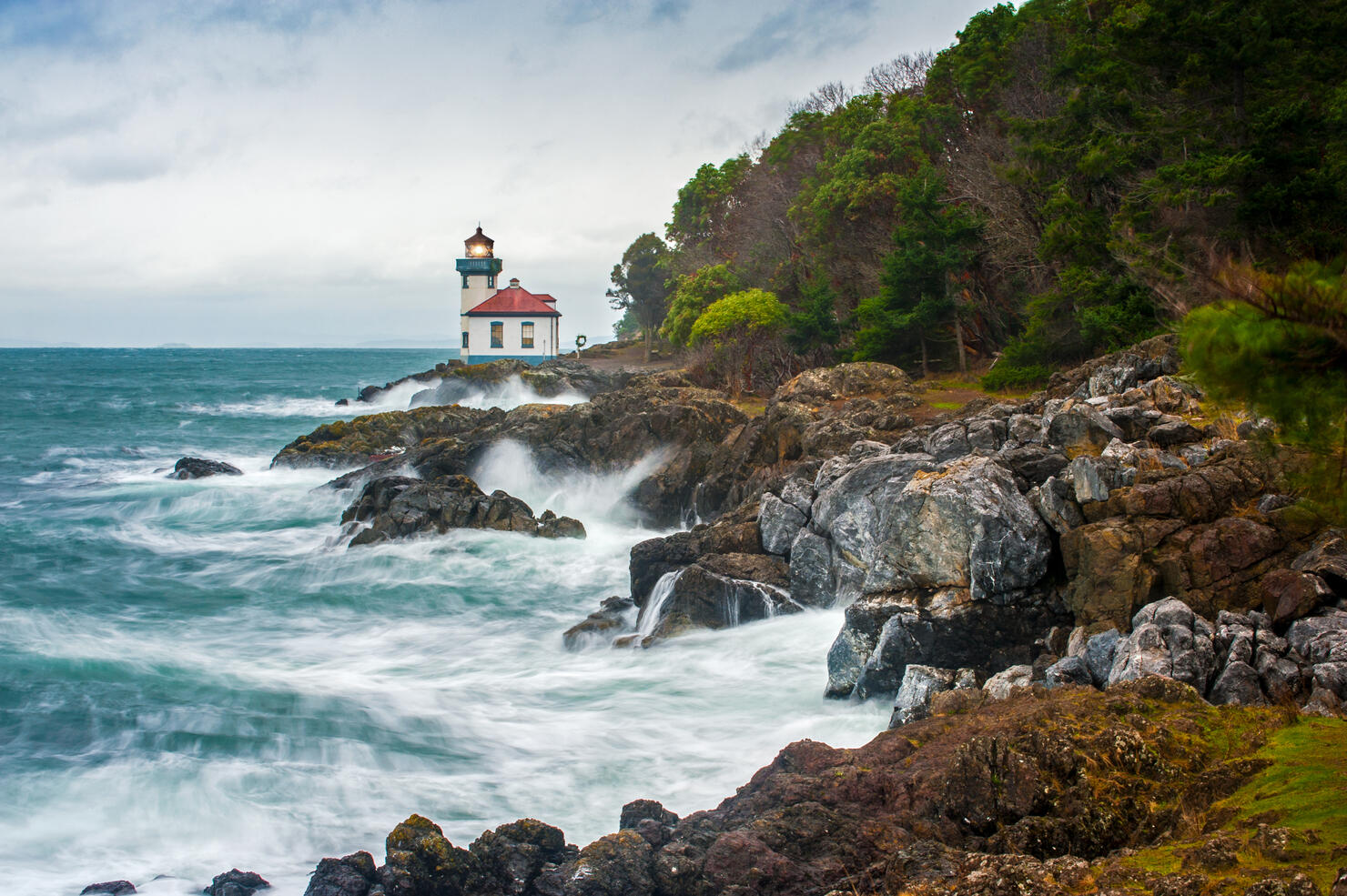 Lime Kiln Lighthouse