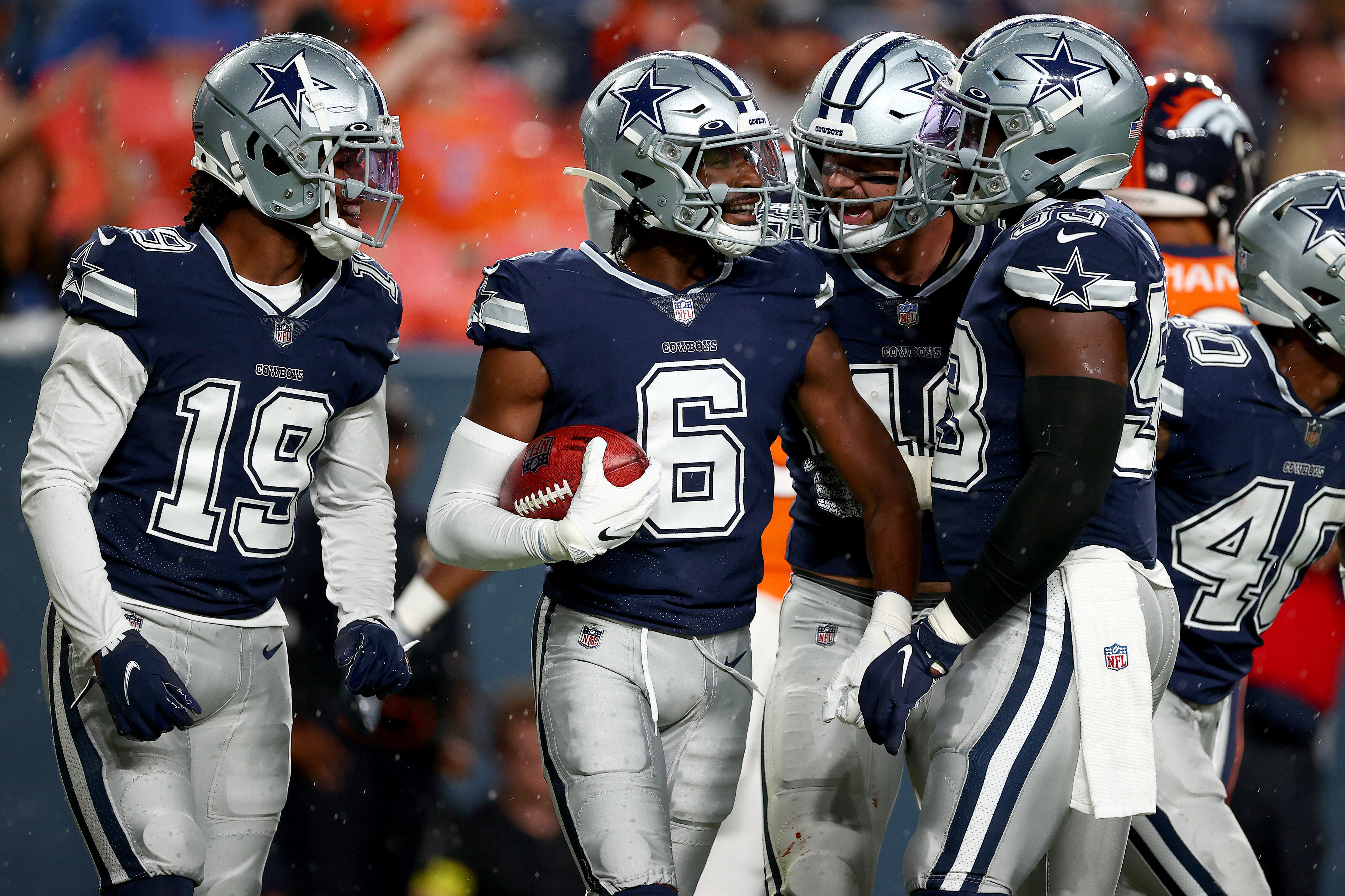 Cowboys lose preseason opener in Denver