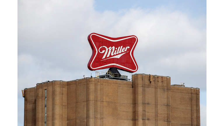 Five People Killed By Employee At Molson Coors Facility In Milwaukee