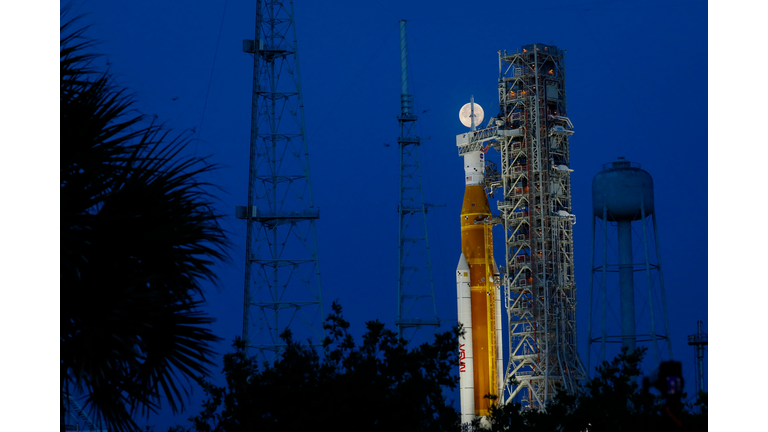 US-SPACE-NASA-ROCKET-MOON