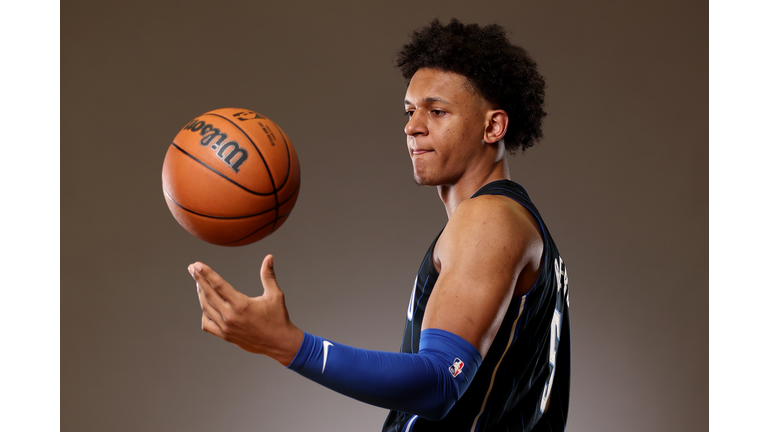 2022 NBA Rookie Portraits