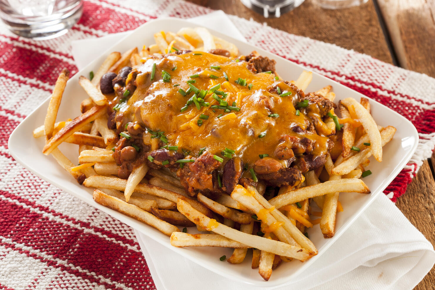 Unhealthy Messy Chili Cheese Fries