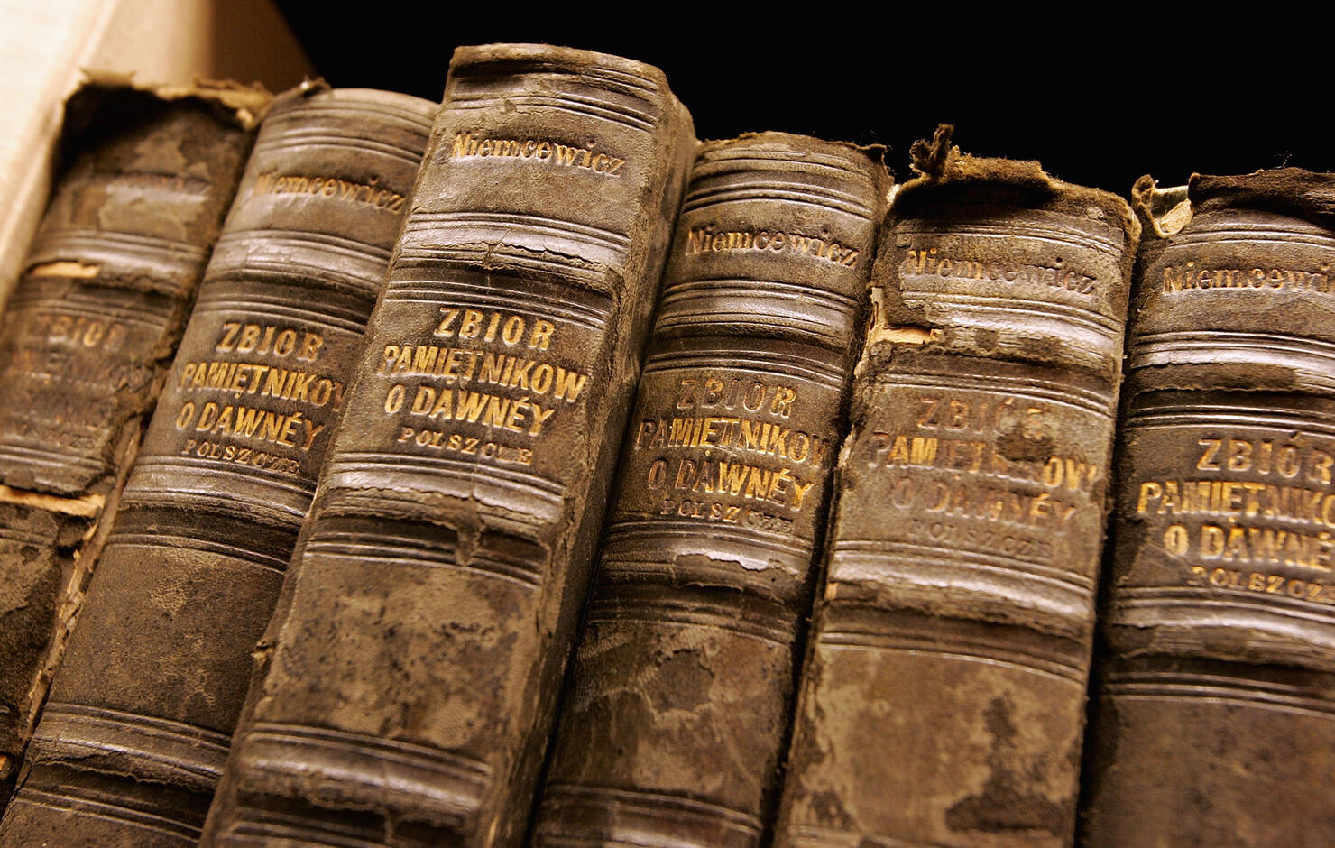 Google To Digitize Books From Prominent Libraries
