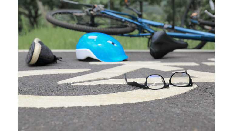 Drunk driving crash on bike lane