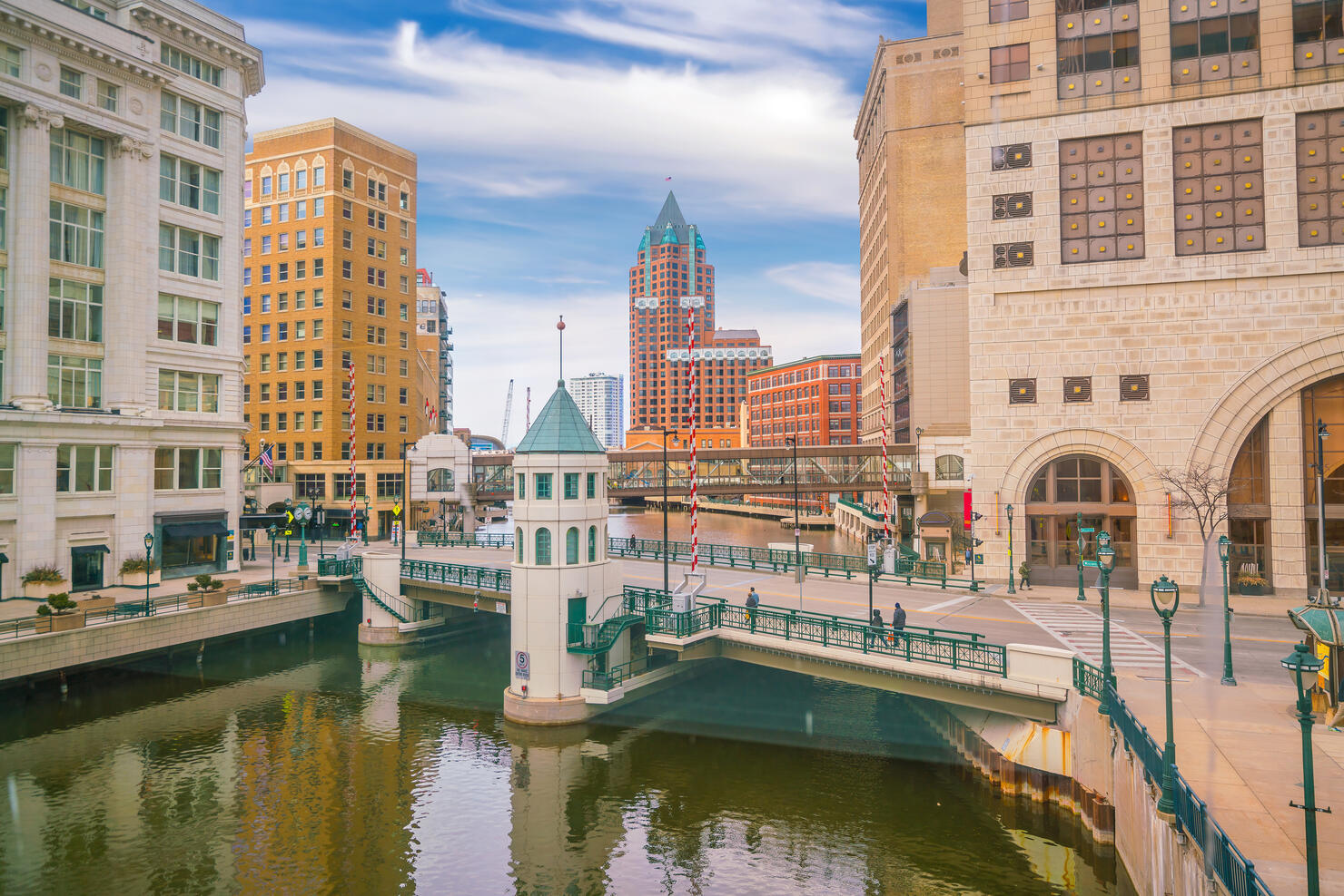 Milwaukee city downtown skyline  USA