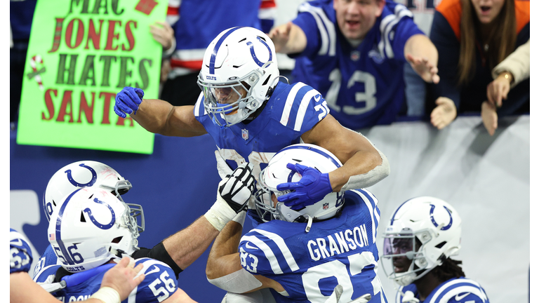 New England Patriots v Indianapolis Colts