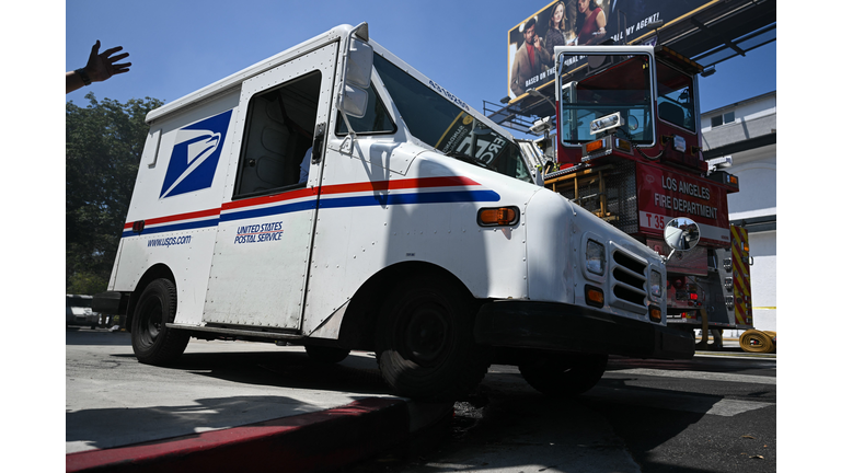 US-ECONOMY-POSTAL SERVICE