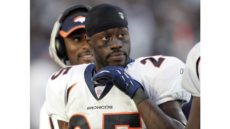 Denver Broncos vs Oakland Raiders - November 13, 2005