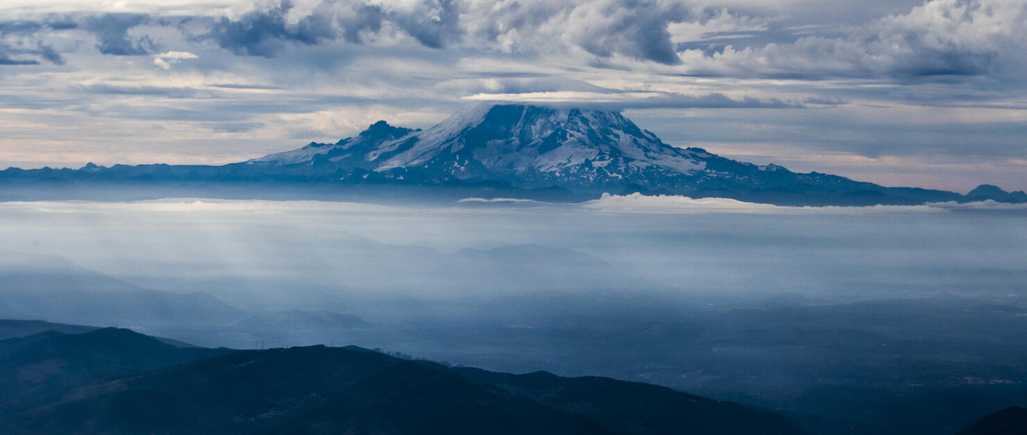 Mount Rainier Is Not Venting Despite What A Seattle Meteorologist Said