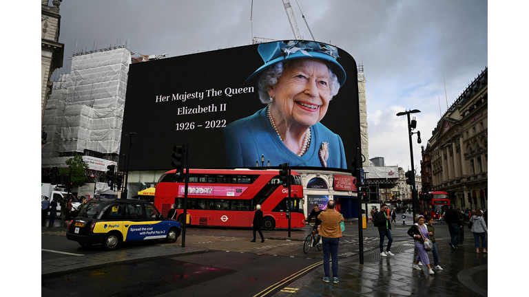 The Nation Mourns The Death Of Queen Elizabeth II