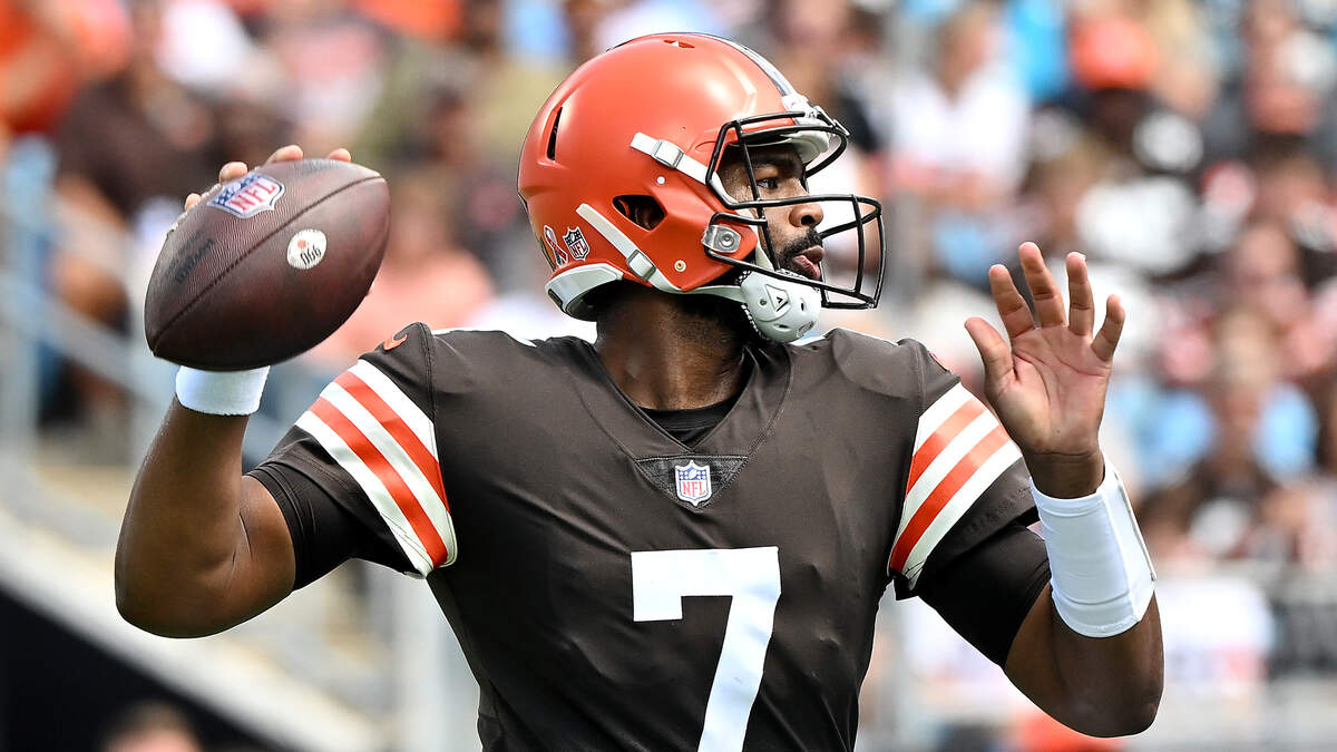 Browns' win over the Panthers wasn't pretty, but meant a lot to an  emotional Jacoby Brissett 