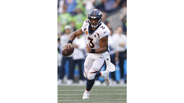 Denver Broncos v Seattle Seahawks