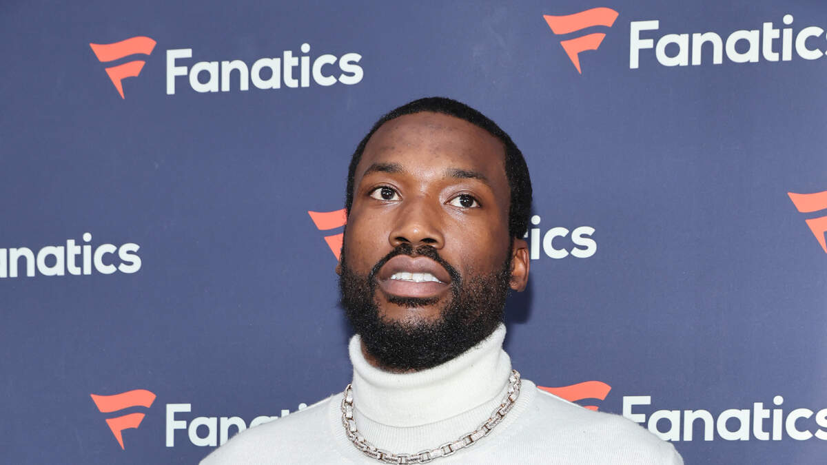 Meek Mill Responds To Ari Fletcher Dating Rumors