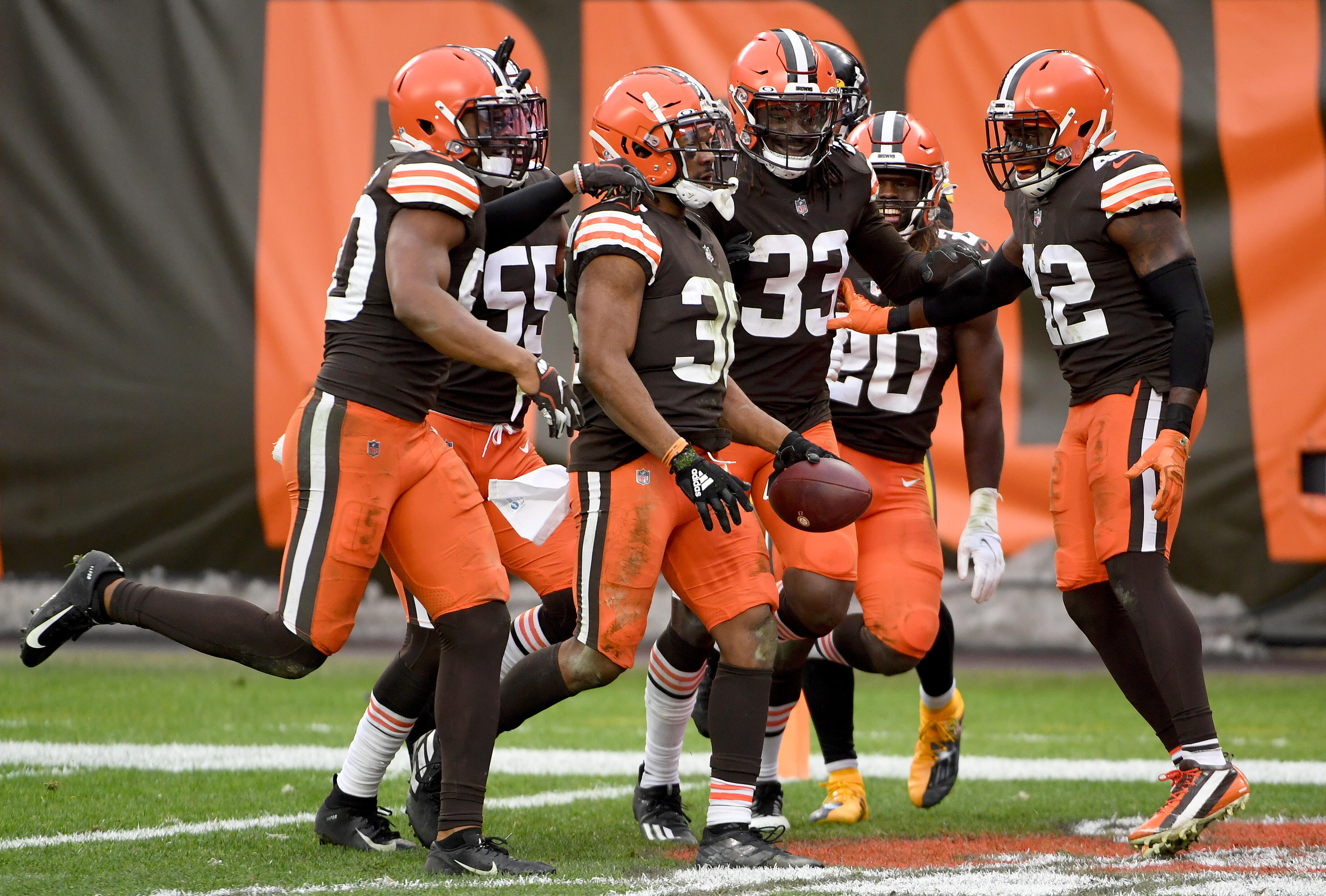 Browns Reveal Brownie the Elf Midfield Logo | iHeart