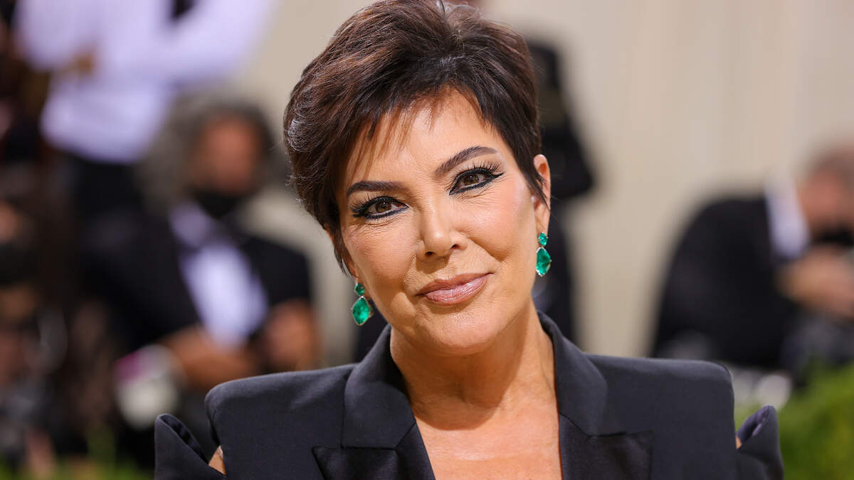 Did Kris Jenner Use A Body Double For This Dance Video? | WiLD 94.9 ...