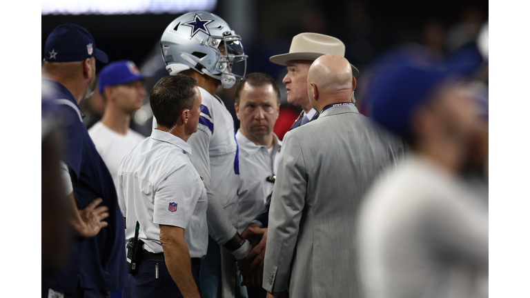 Tampa Bay Buccaneers v Dallas Cowboys