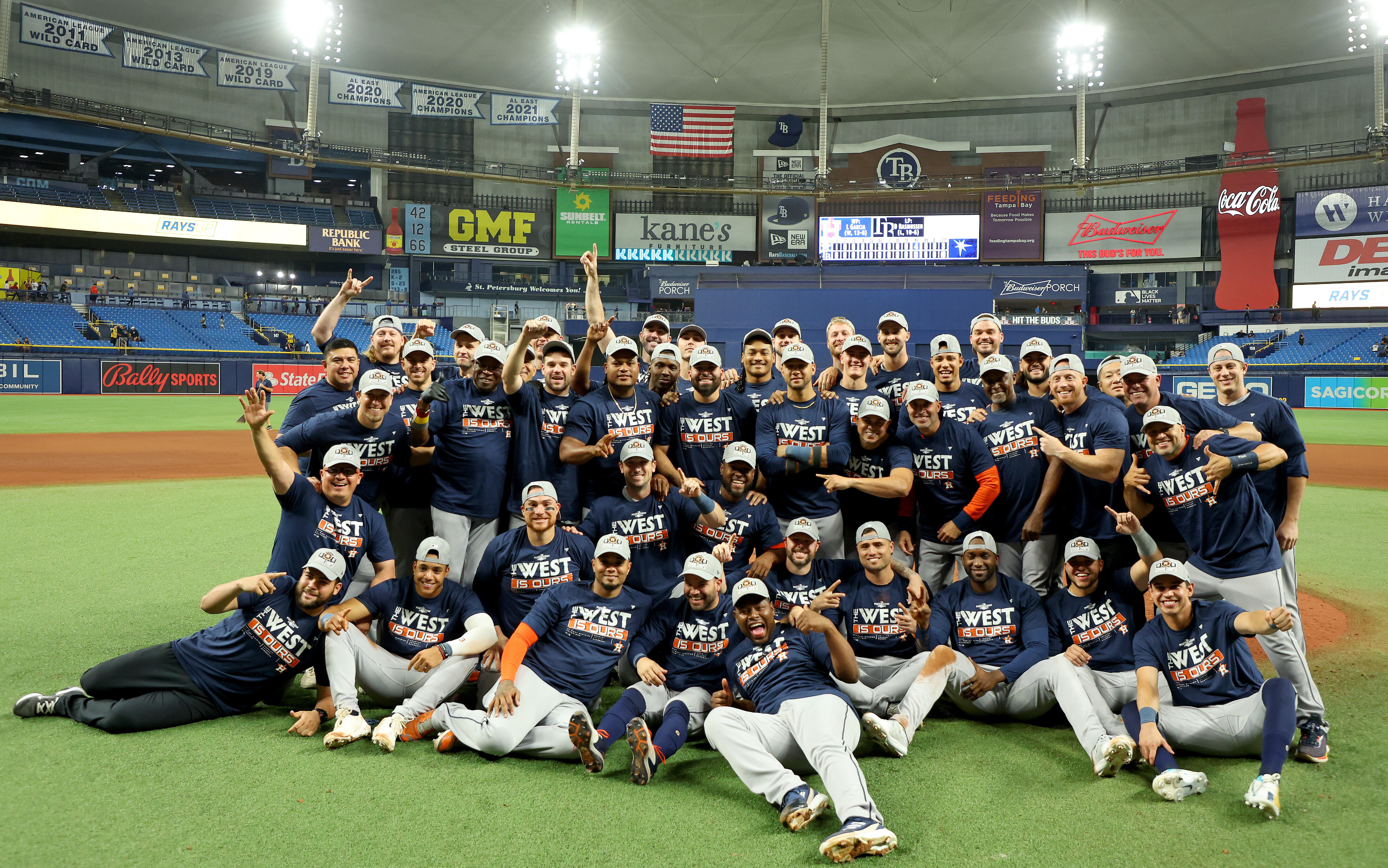 Rays clinch top seed in AL playoffs, stall Astros in West