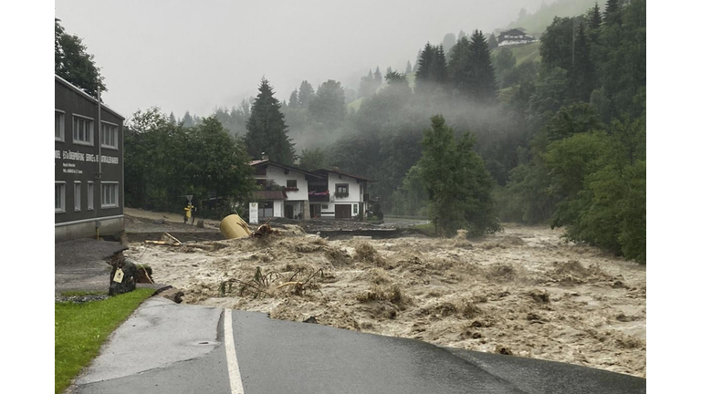 AUSTRIA-EUROPE-WEATHER-FLOODS