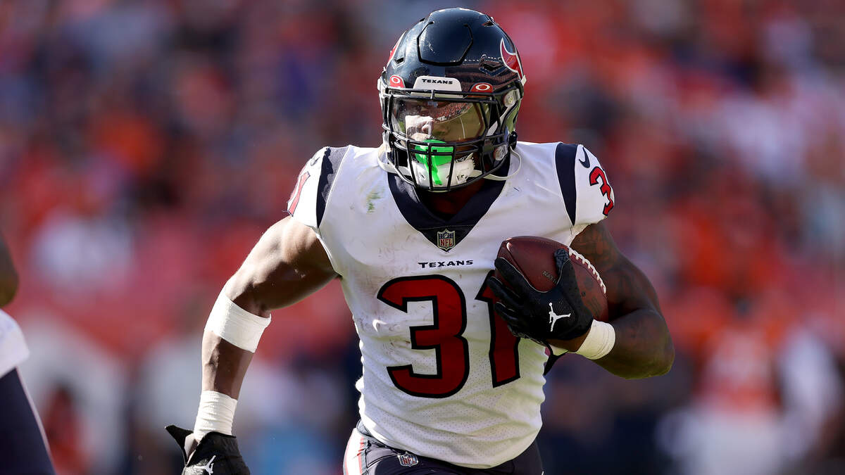 Texans' Dameon Pierce on run-centric matchup against Bears: 'We've got to  be the tougher team'