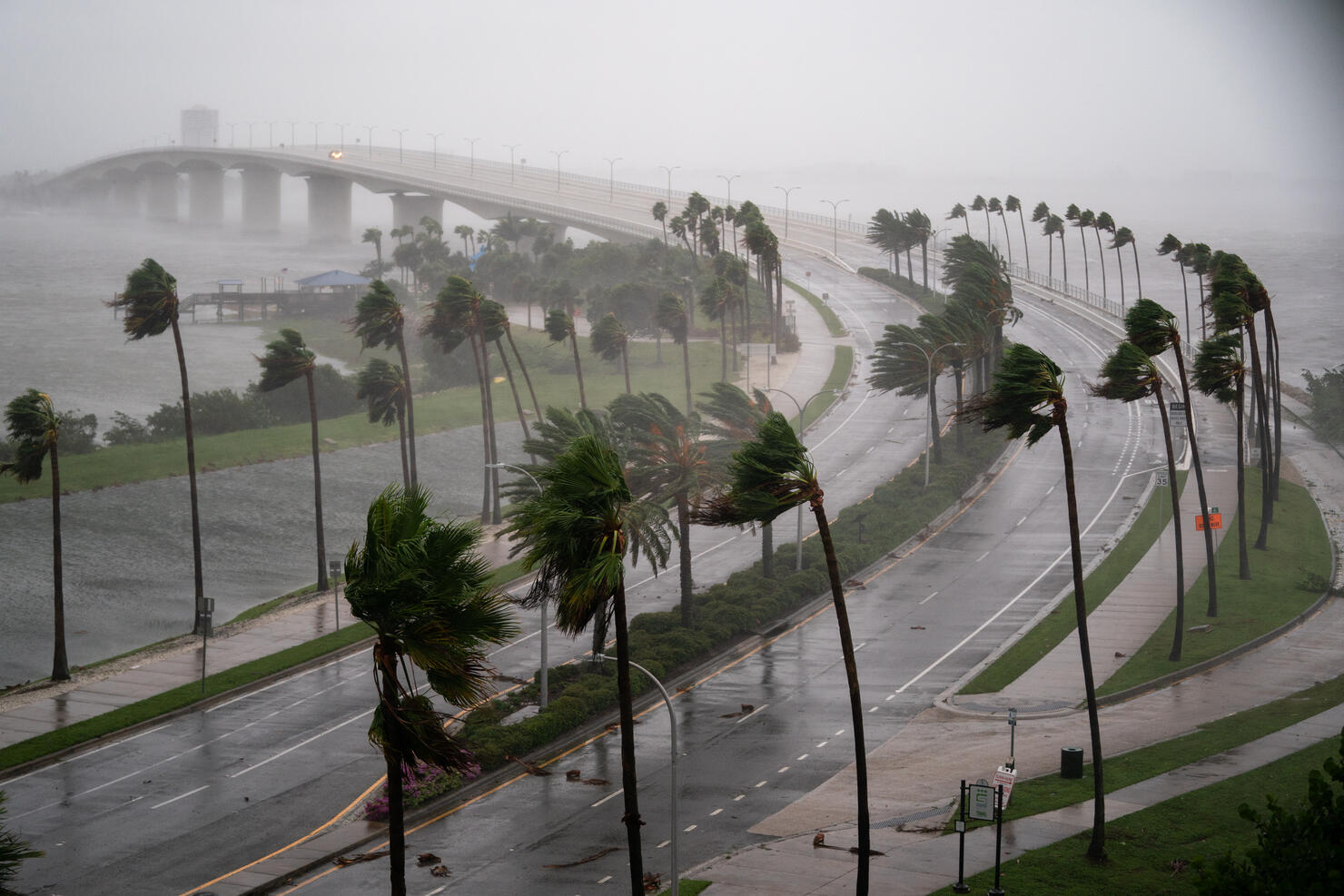 Hurricane Ian Slams Into West Coast Of Florida