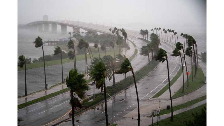 Hurricane Ian Slams Into West Coast Of Florida