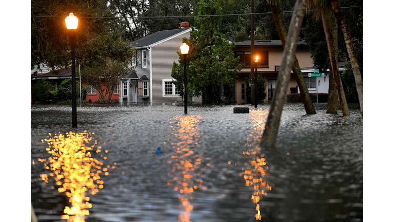 Hurricane Ian Slams Into West Coast Of Florida
