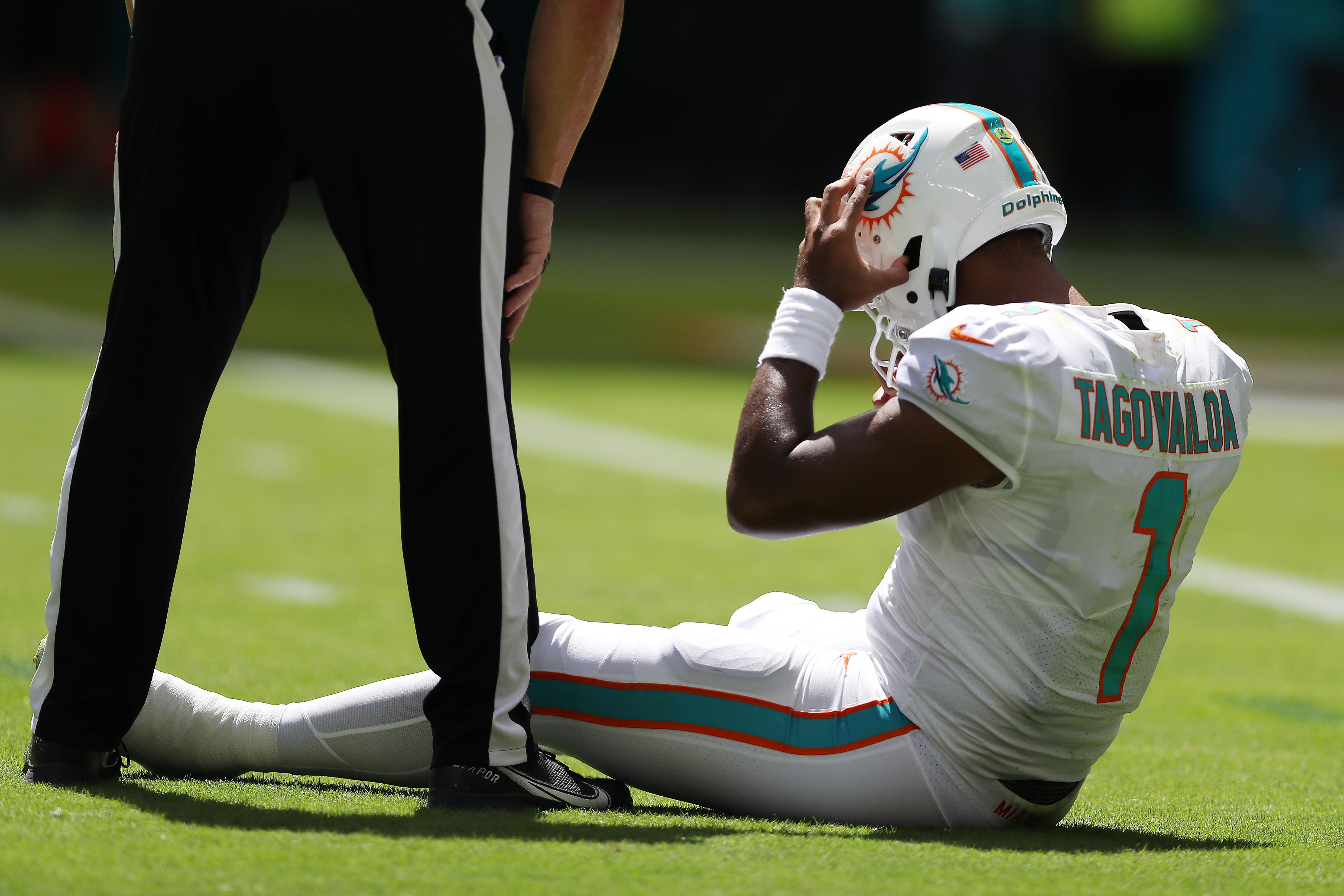 NFLPA fires neurotrauma consultant who evaluated Dolphins