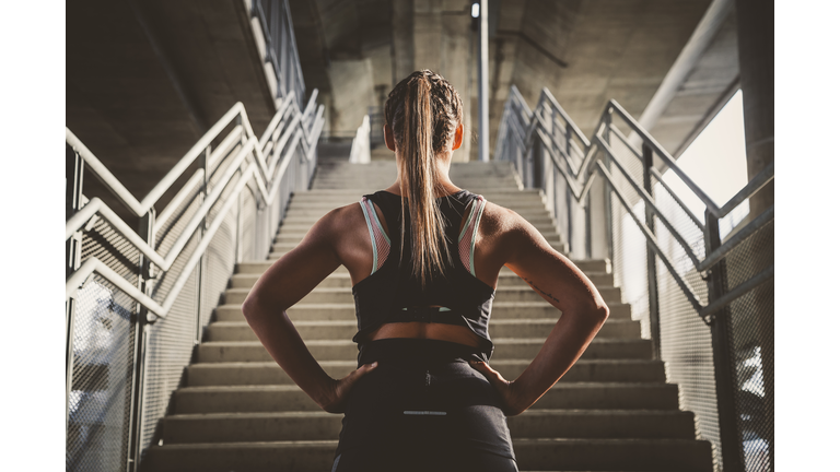 Girl prepairing for workout