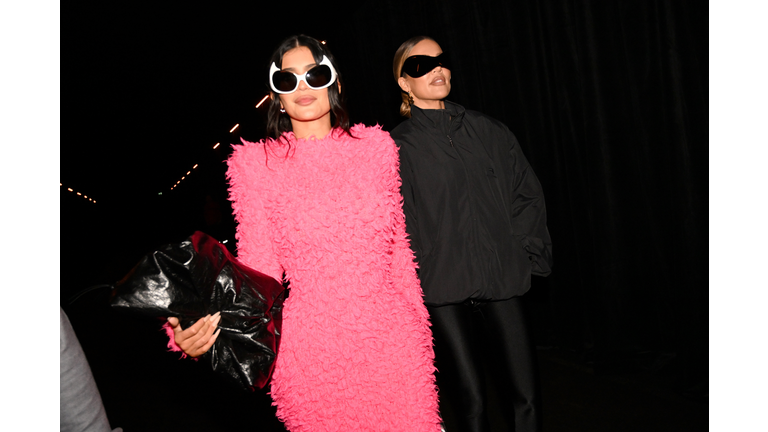 Balenciaga : Outside Arrivals - Paris Fashion Week - Womenswear Spring/Summer 2023